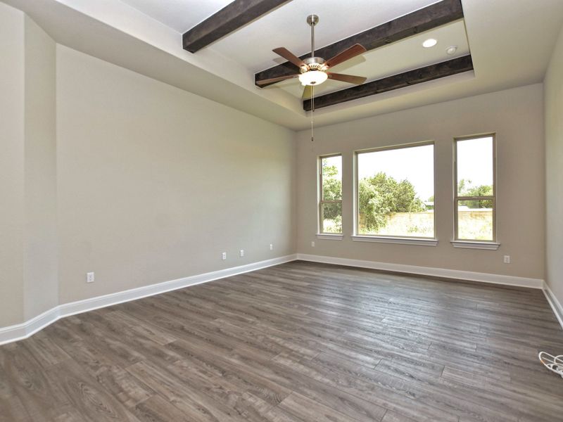 Representative unfurnished interior of a home built from the Siena III by Giddens Homes in Clearwater Ranch, Liberty Hill (Image 213).