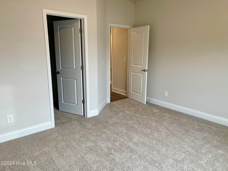 Spacious, unfurnished interior of a new home in Summer Place, Grimesland (Image 10). Spacious, unfurnished interior of a new home in Summer Place, Grimesland (Image 10).