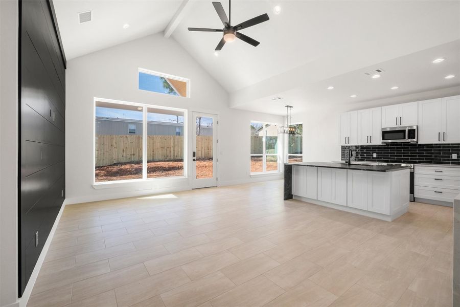 Spacious, unfurnished interior of a new home in , Smithville (Image 29). Spacious, unfurnished interior of a new home in , Smithville (Image 29).