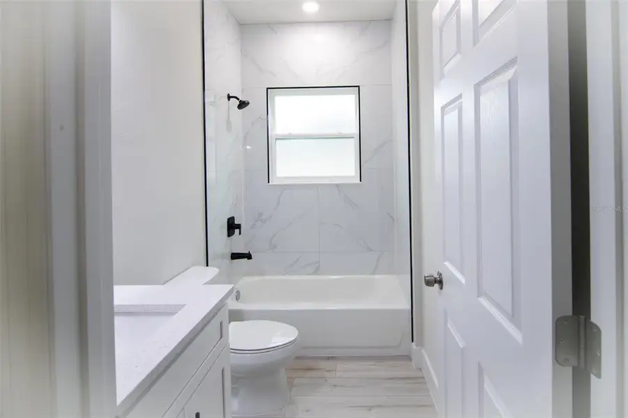 Furnished interior view inside a new home in , Ocala (Image 6).