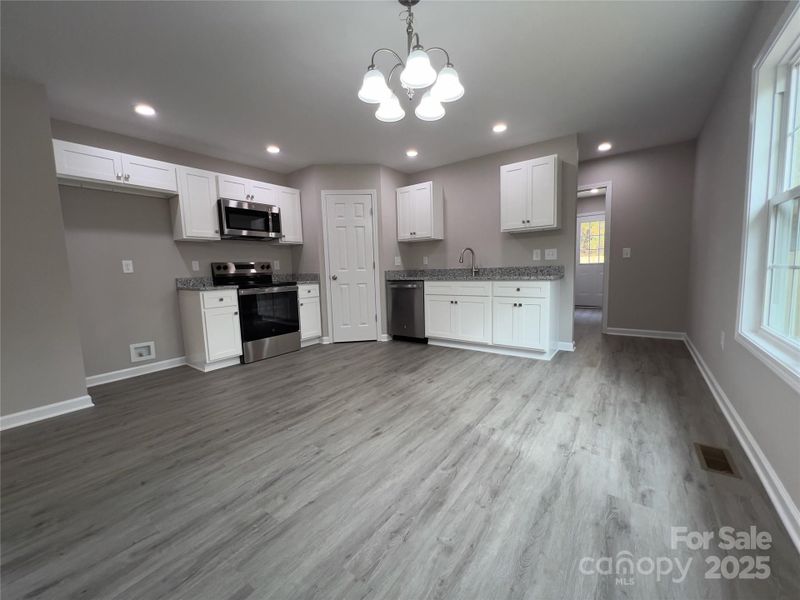 Spacious, unfurnished interior of a new home in , Salisbury (Image 10).