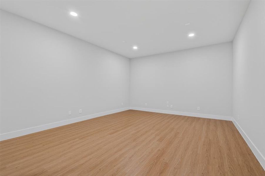 Spacious, unfurnished interior of a new home in , Forney (Image 24).