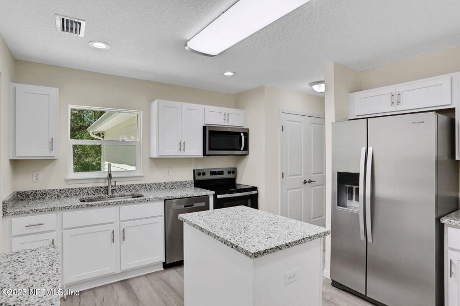 Furnished interior view inside a new home in , Middleburg (Image 5).