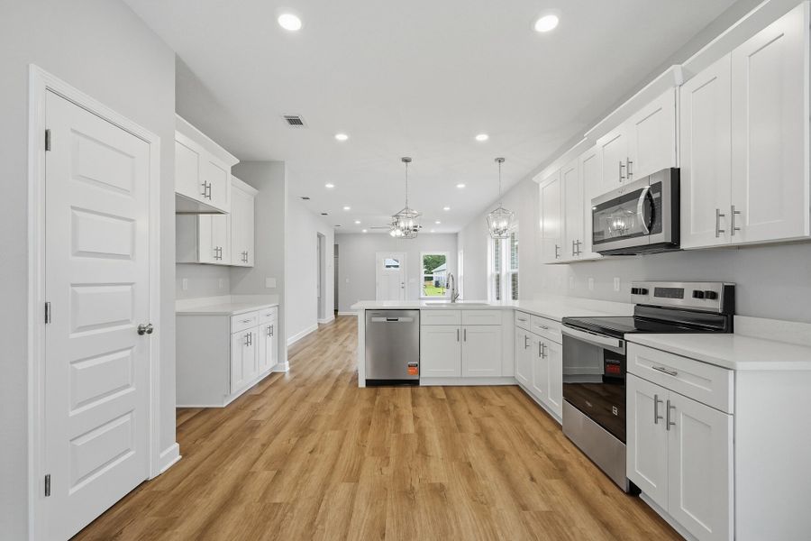 106 horizon way-14