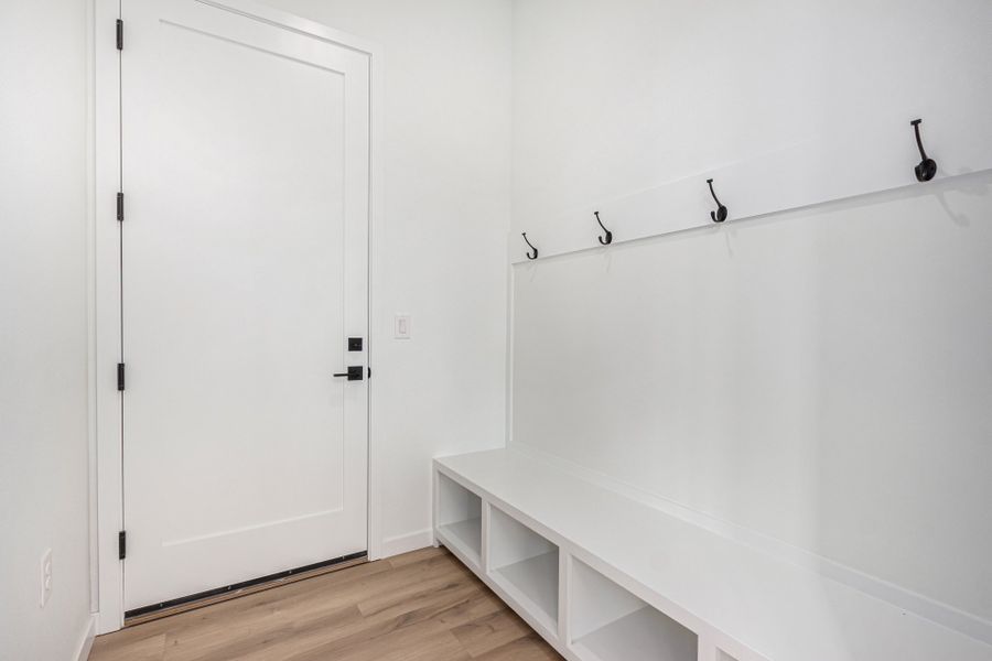 Spacious, unfurnished interior of a new home in Westerly, Erie (Image 47).