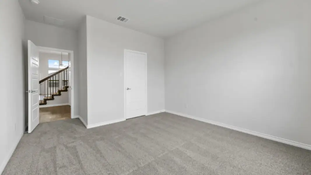 Spacious, unfurnished interior of a new home in Elevon, Lavon (Image 25).