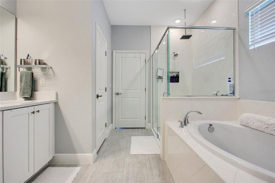 Furnished interior view inside a new home in , Deltona (Image 23).