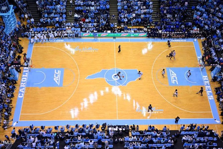 UNC bb court