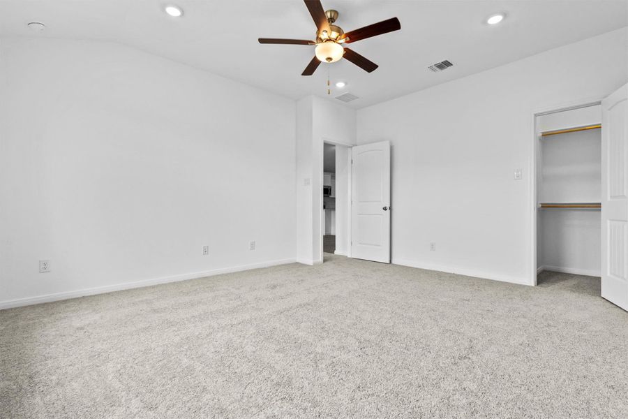 Spacious, unfurnished interior of a new home in Butler Farms, Liberty Hill (Image 24). Spacious, unfurnished interior of a new home in Butler Farms, Liberty Hill (Image 24).
