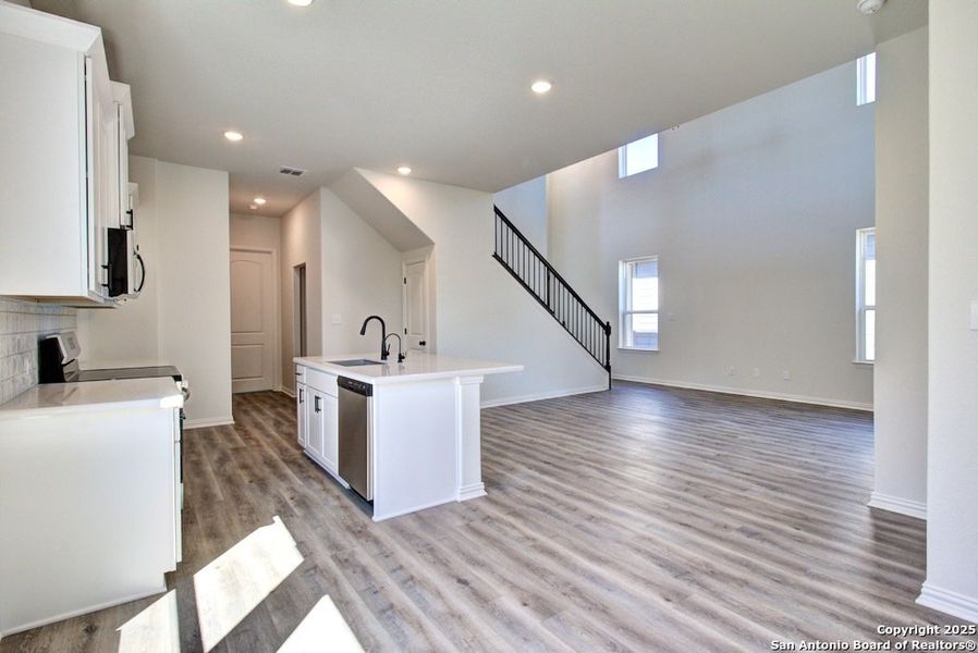 Furnished interior view inside a new home in Casinas at Gruene, New Braunfels (Image 7). Furnished interior view inside a new home in Casinas at Gruene, New Braunfels (Image 7).