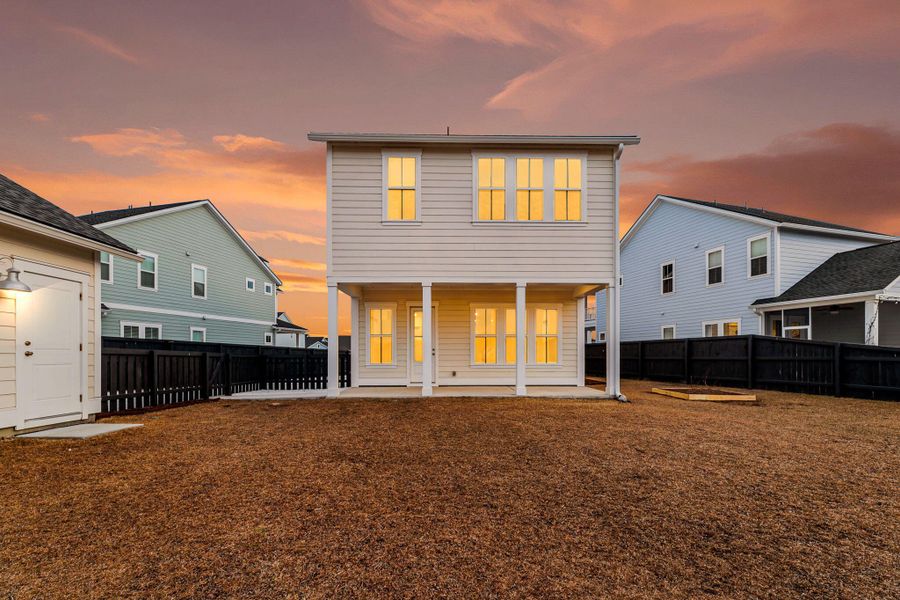 Exterior details and patio area of a home in Carnes Crossroads, Summerville (Image 24).