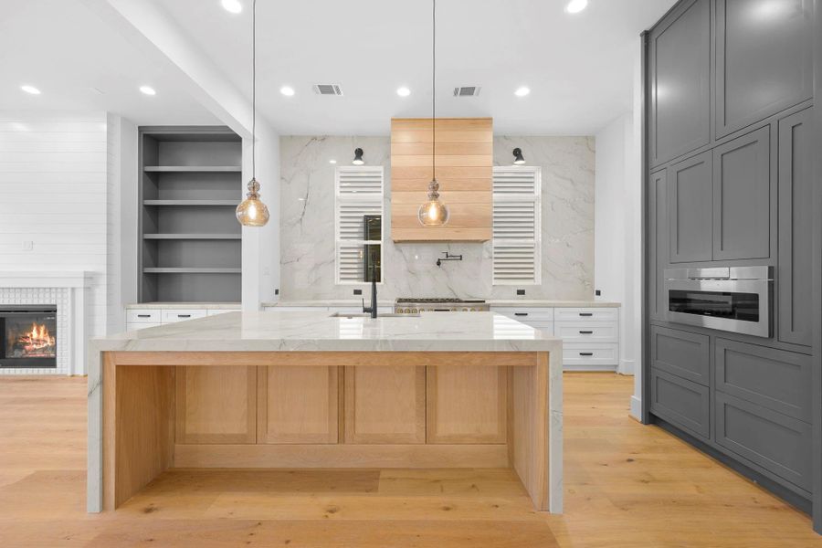 similar home by builder