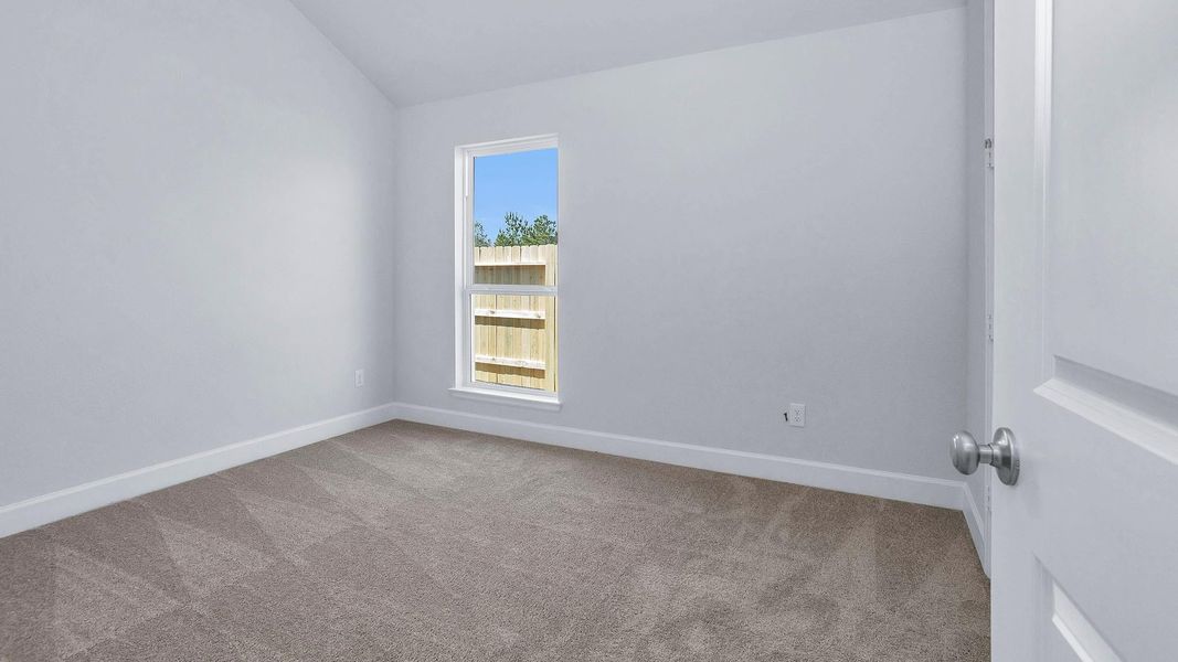 Spacious, unfurnished interior of a new home in Escondido, Magnolia (Image 10).