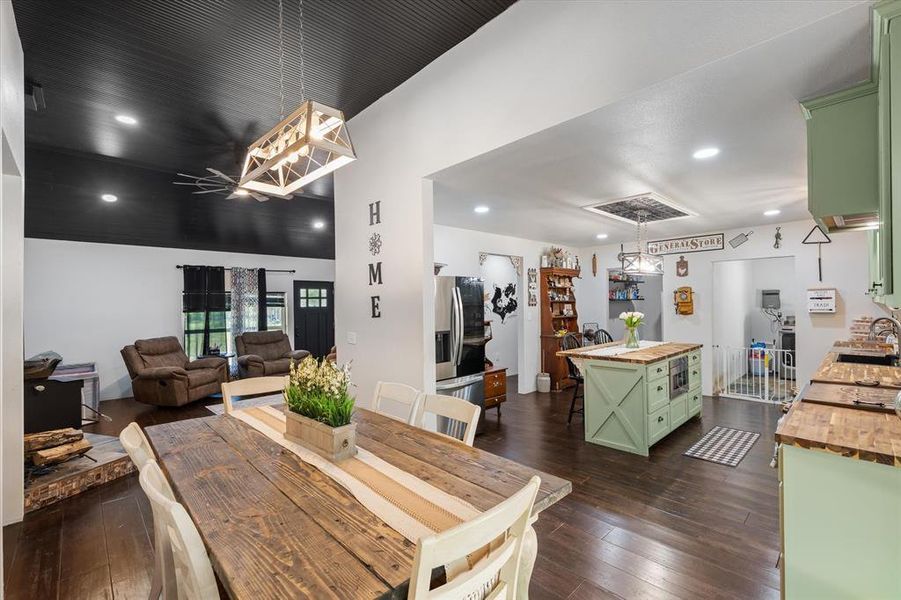 Furnished interior view inside a new home in , Grand Saline (Image 10).