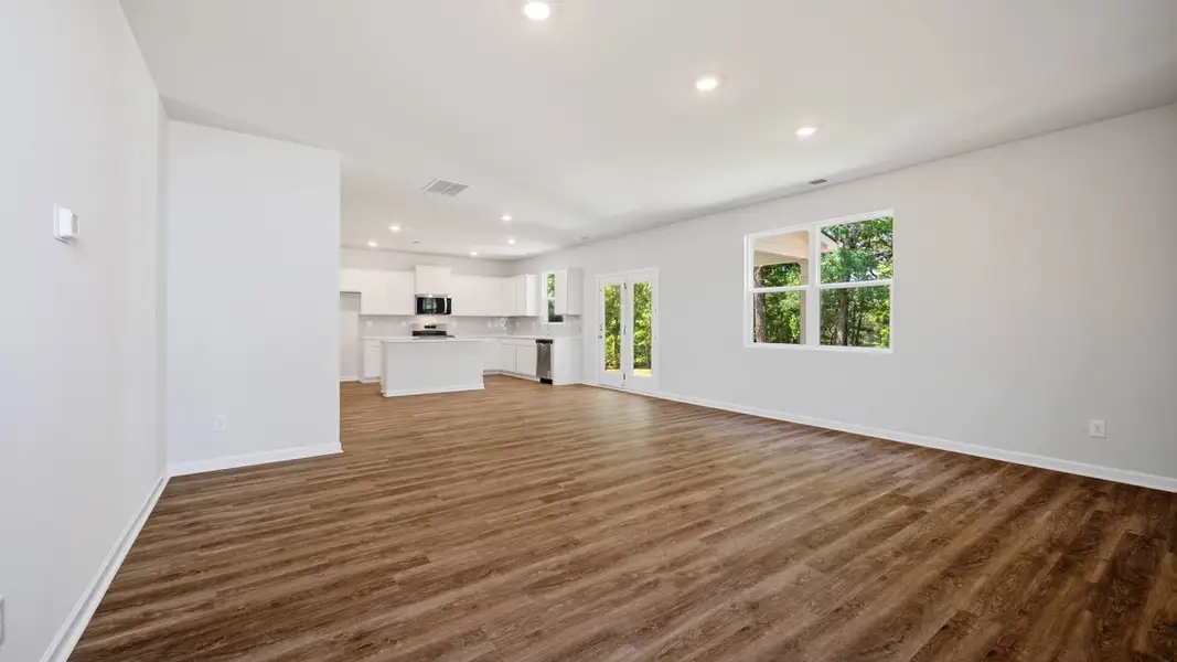 Spacious, unfurnished interior of a new home in Brooks Station, Dacula (Image 22).