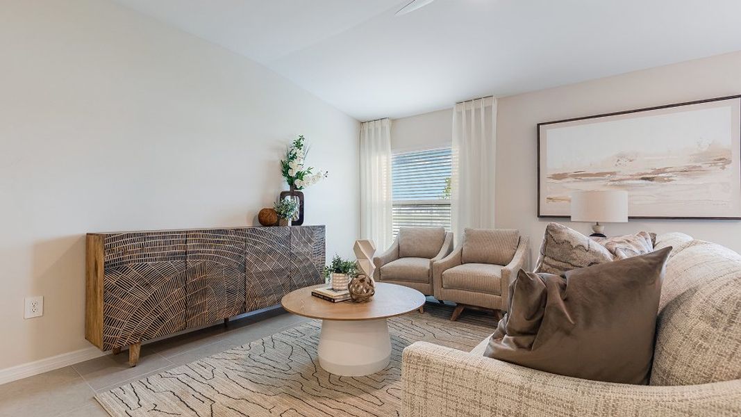 Florida CORE N004 Dawn Family 3of3 F1 Base7