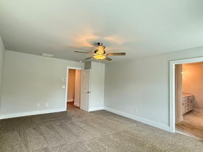 Spacious, unfurnished interior of a new home in , Dawsonville (Image 18).