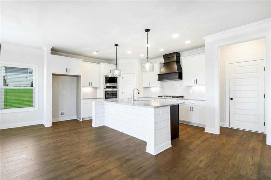 Image 26 of a home in Calgary Downs.