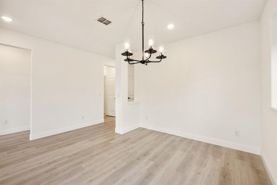 Spacious, unfurnished interior of a new home in West Crossing, Anna (Image 21).