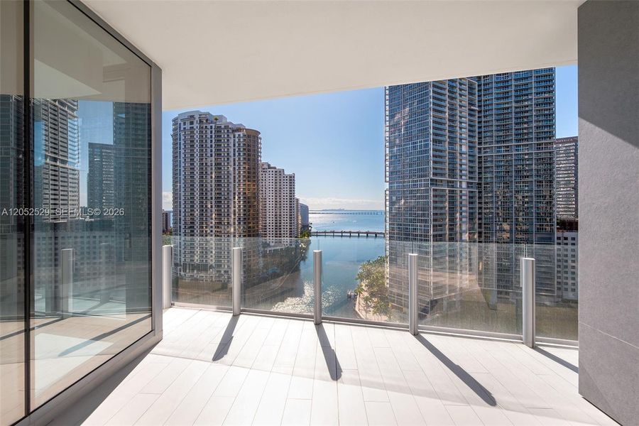 Condo located in Miami, FL showcasing its design and architecture (Image 19). Condo located in Miami, FL showcasing its design and architecture (Image 19).