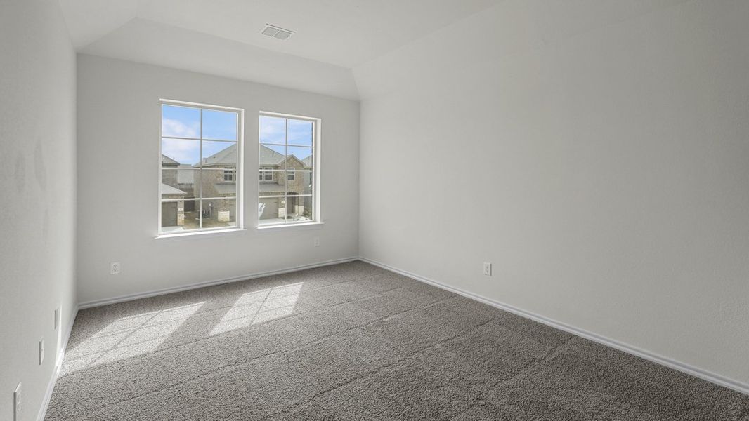 Spacious, unfurnished interior of a new home in Wildcat Ranch, Crandall (Image 24).
