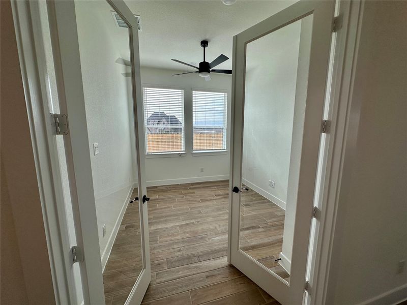 Spacious, unfurnished interior of a new home in Briarley, Montgomery (Image 20).