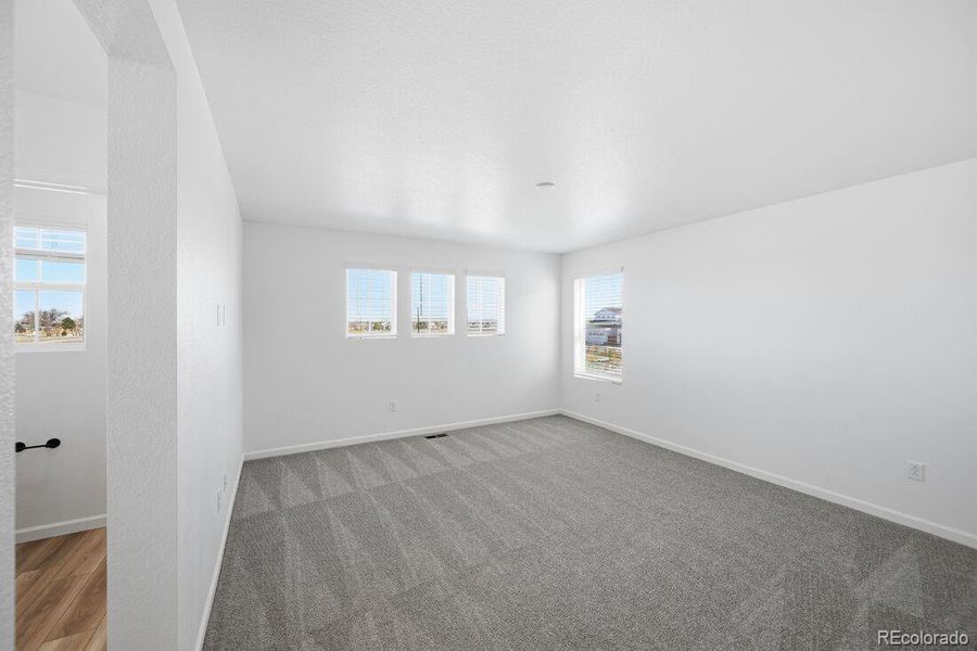 1185 Prospect Aly ~ Ready Now