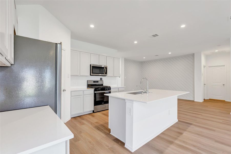 Furnished interior view inside a new home in River Ranch Trails, Dayton (Image 8). Furnished interior view inside a new home in River Ranch Trails, Dayton (Image 8).
