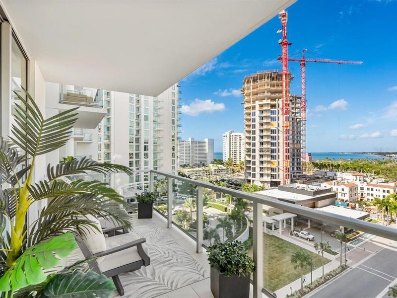 Condo located in Sarasota, FL showcasing its design and architecture (Image 29). Condo located in Sarasota, FL showcasing its design and architecture (Image 29).