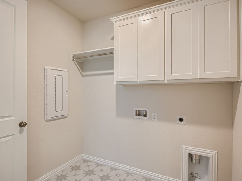 Plan 1527 Laundry Room Representative Photo