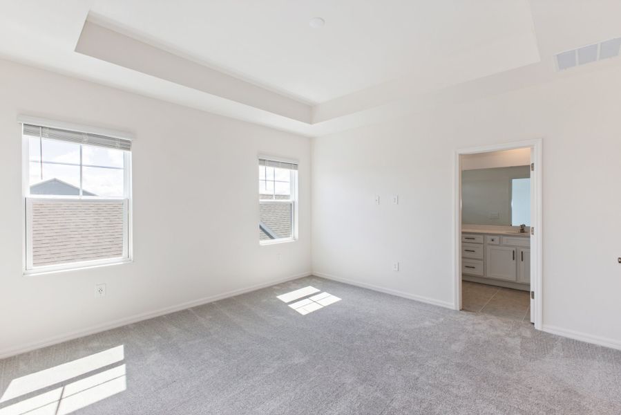 Representative unfurnished interior of a home built from the Madison by Park Square Residential in Townwalk at Babcock Ranch, Punta Gorda (Image 10).