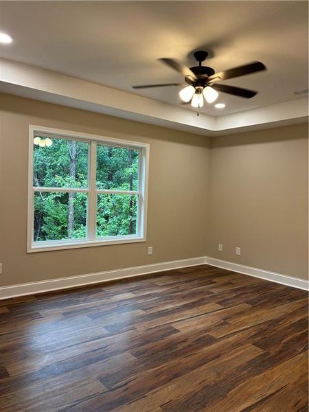 Spacious, unfurnished interior of a new home in , Monticello (Image 8).