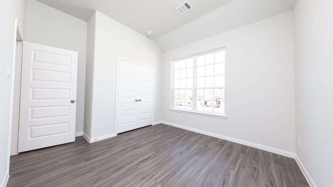 Representative unfurnished interior of a home built from the The Landry by Legend Homes in Cinco Lakes, San Antonio (Image 13).