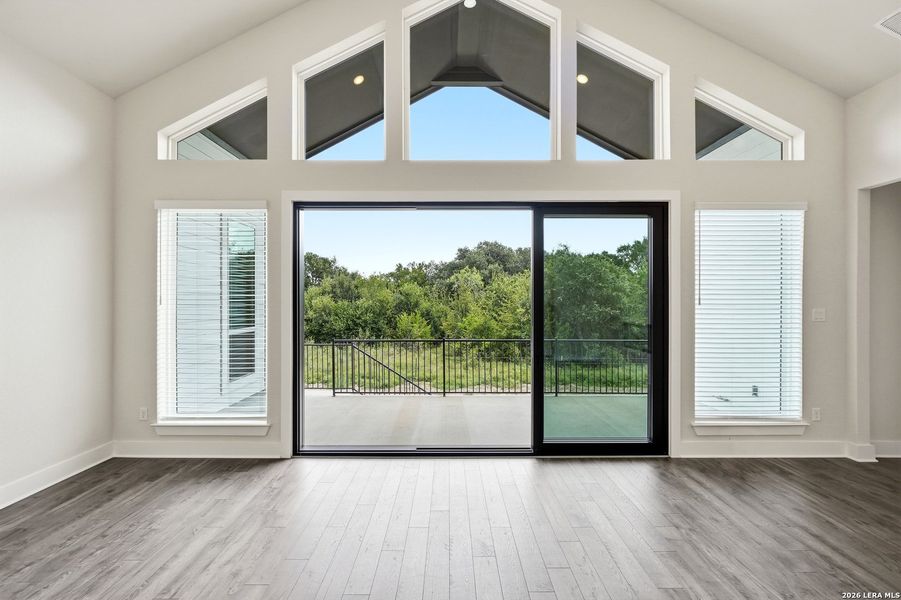 Spacious, unfurnished interior of a new home in , Castroville (Image 39).