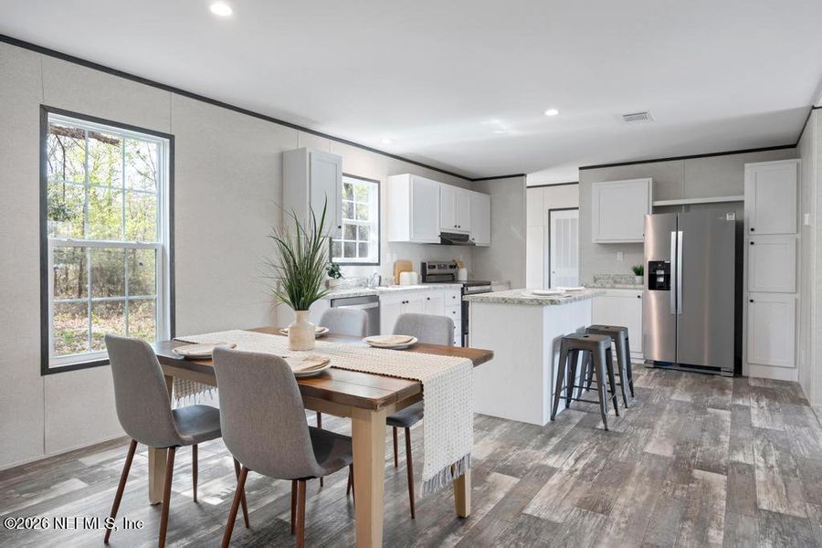 Furnished interior view inside a new home in , Middleburg (Image 13).