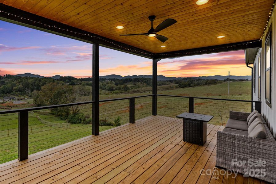 Exterior details and patio area of a home in , Alexander (Image 22).