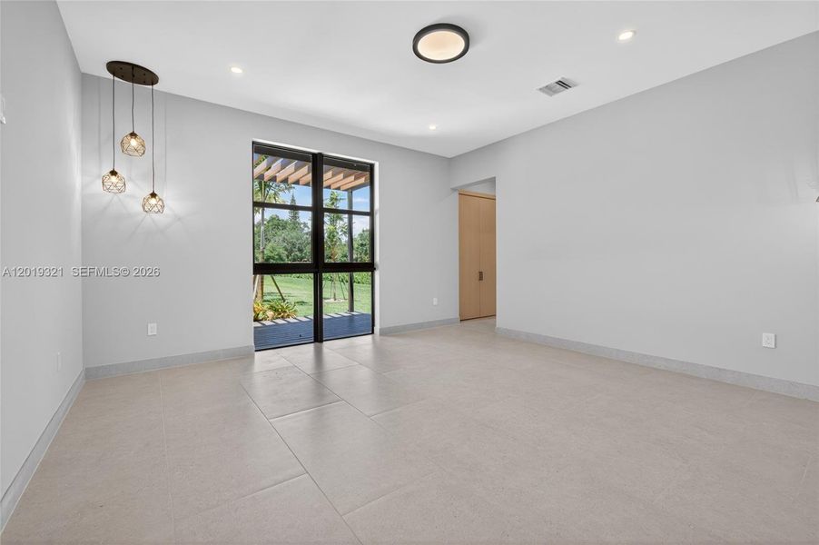Spacious, unfurnished interior of a new home in , Southwest Ranches (Image 55).