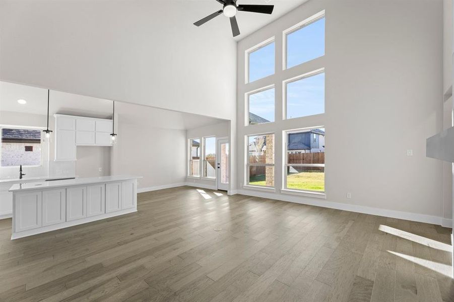 Spacious, unfurnished interior of a new home in Brookfield, Melissa (Image 18). Spacious, unfurnished interior of a new home in Brookfield, Melissa (Image 18).