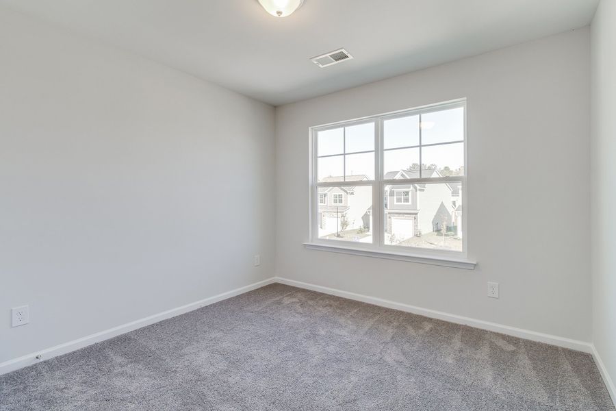 Spacious, unfurnished interior of a new home in The Falls, Blythewood (Image 28).