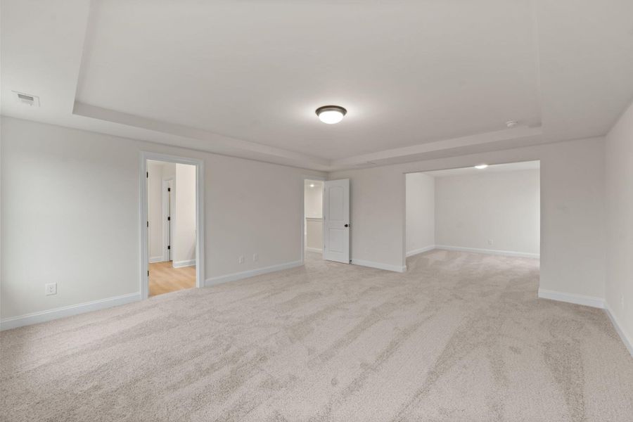 Spacious, unfurnished interior of a new home in Pisgah Park, Kernersville (Image 44).