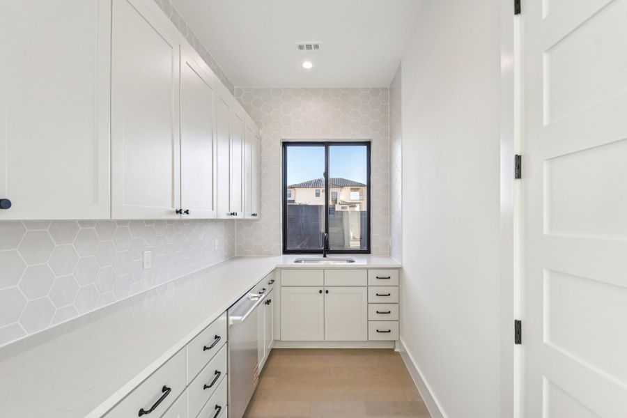 23 web or mls Silent Nova Vw S3010 023