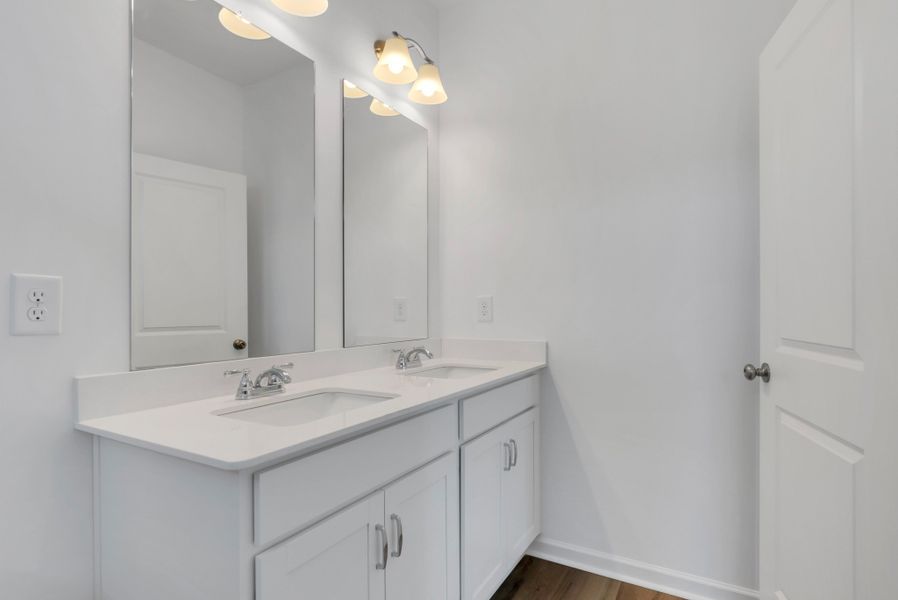 Dual vanities in owner's suite Dual vanities in owner's suite