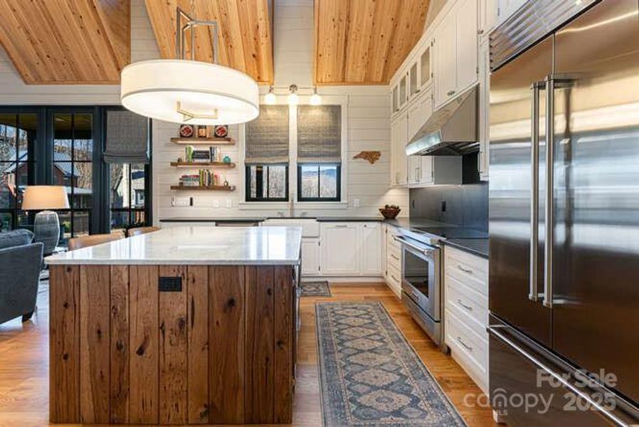 Image 31 of a home in .