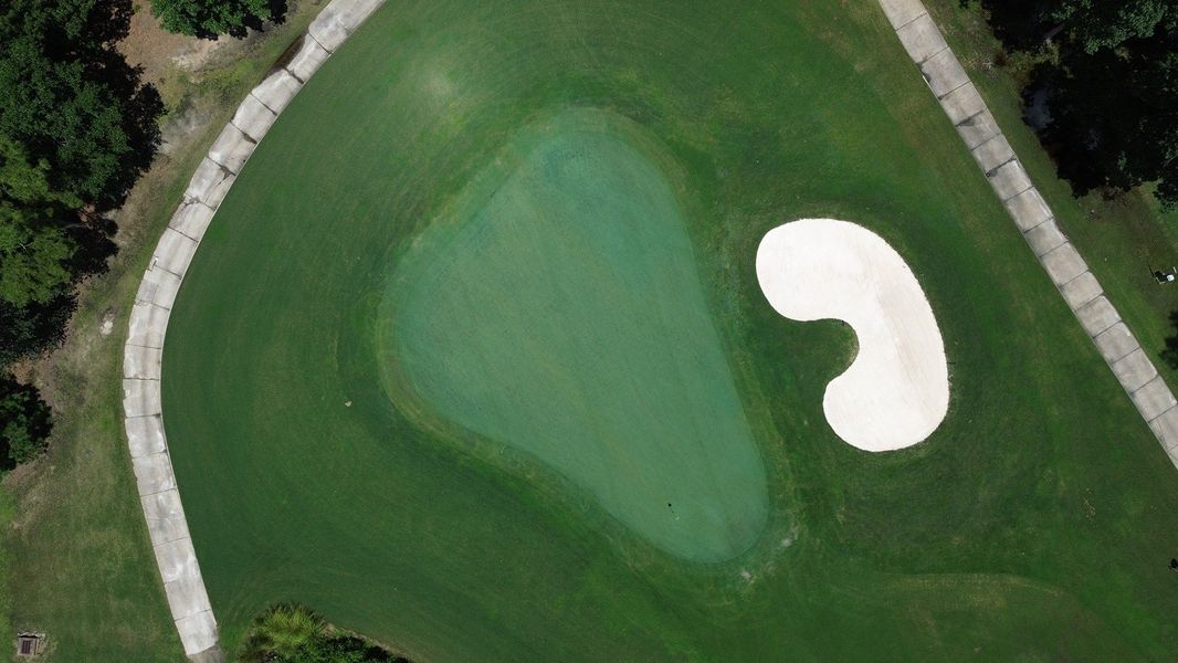 Community amenities in The Preserve at Shaftesbury Glen, Conway (Image 9).