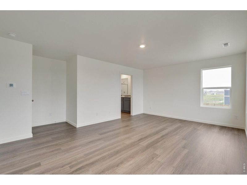 Spacious, unfurnished interior of a new home in Vista Meadows, Fort Lupton (Image 18). Spacious, unfurnished interior of a new home in Vista Meadows, Fort Lupton (Image 18).