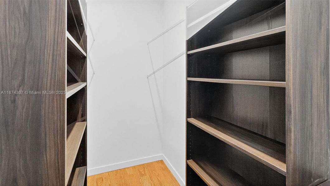 Image 71 of a home in .