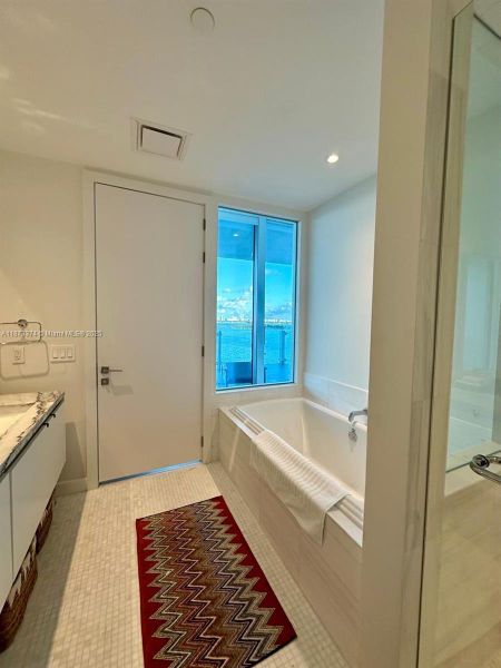 Image 11 of a home in .