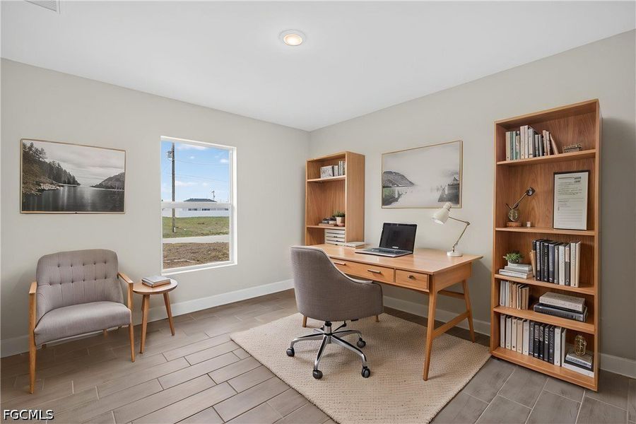 Furnished interior view inside a new home in Cape Coral, Cape Coral (Image 5).