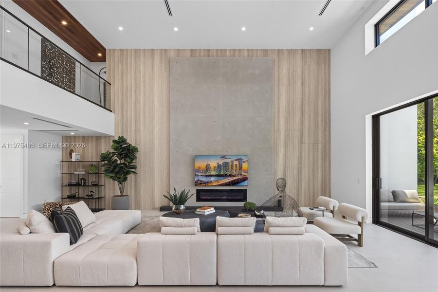 Furnished interior view inside a new home in , Pinecrest (Image 55).