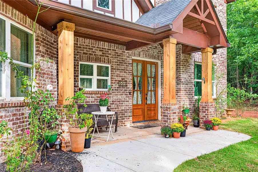 Exterior details and patio area of a home in , Nicholson (Image 3).